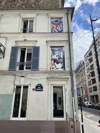 Photo 3 de Rue Crémieux