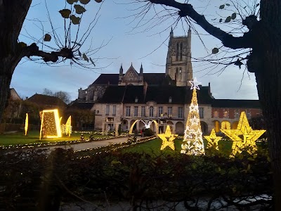 Photo 2 de Jardin Bossuet de Meaux