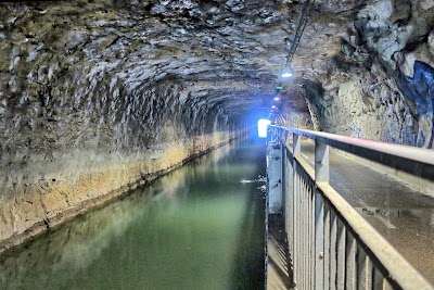 Photo 2 de Tunnel fluvial de la Citadelle