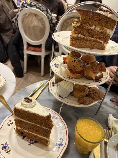Photo 3 de Violetta et Alfredo - Salon de thé