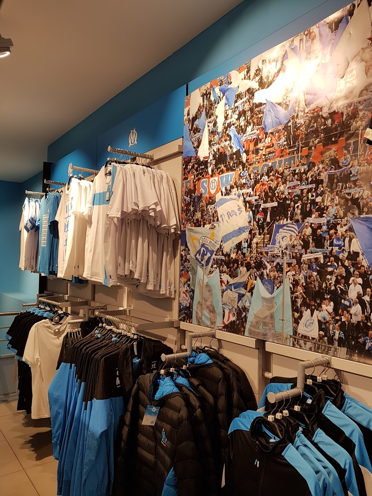 Photo 5 de Boutique OM Officielle - Canebière
