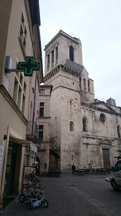 Photo 3 of Place aux Herbes