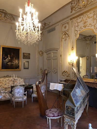 Photo 4 of Caumont - Centre d'Art