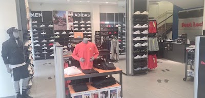 Photo 2 de Foot Locker