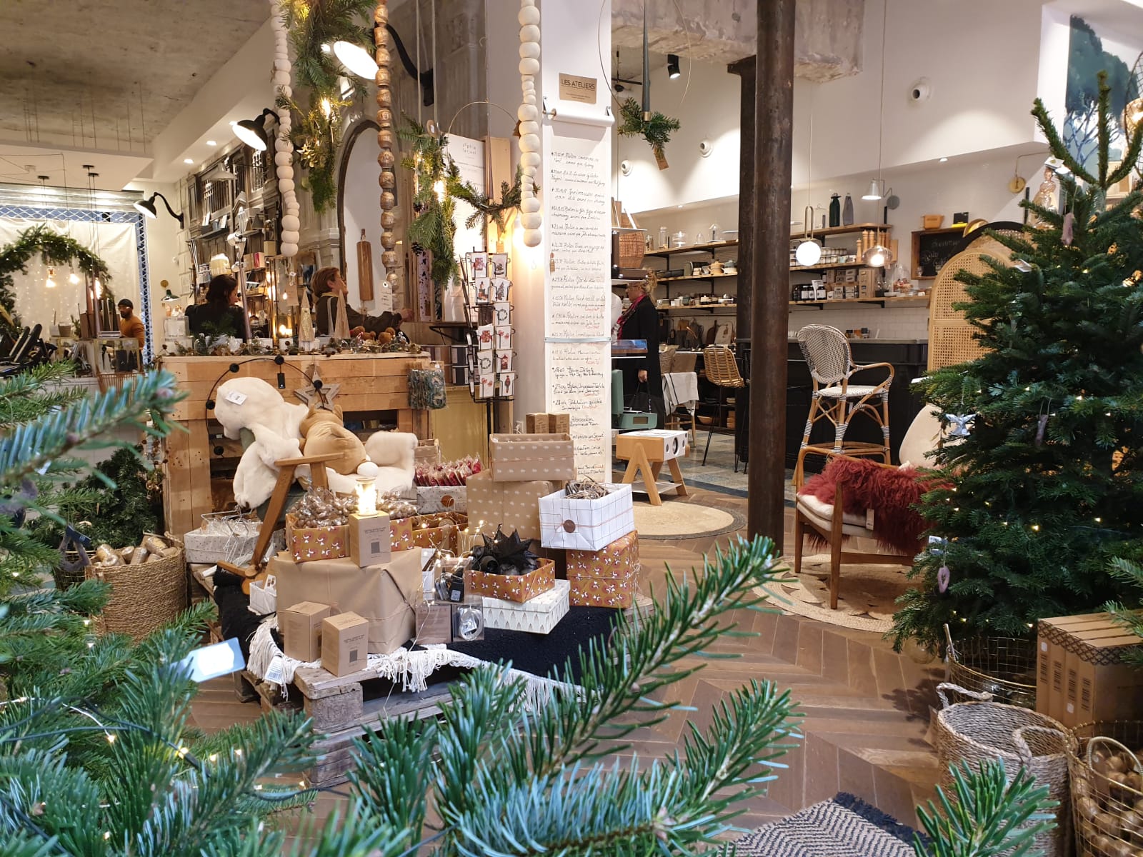 Photo 2 de La sélection by Sophie Ferjani - Concept store Déco à Marseille