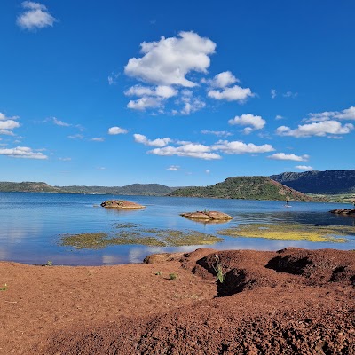 Photo 4 de Lac du Salagou