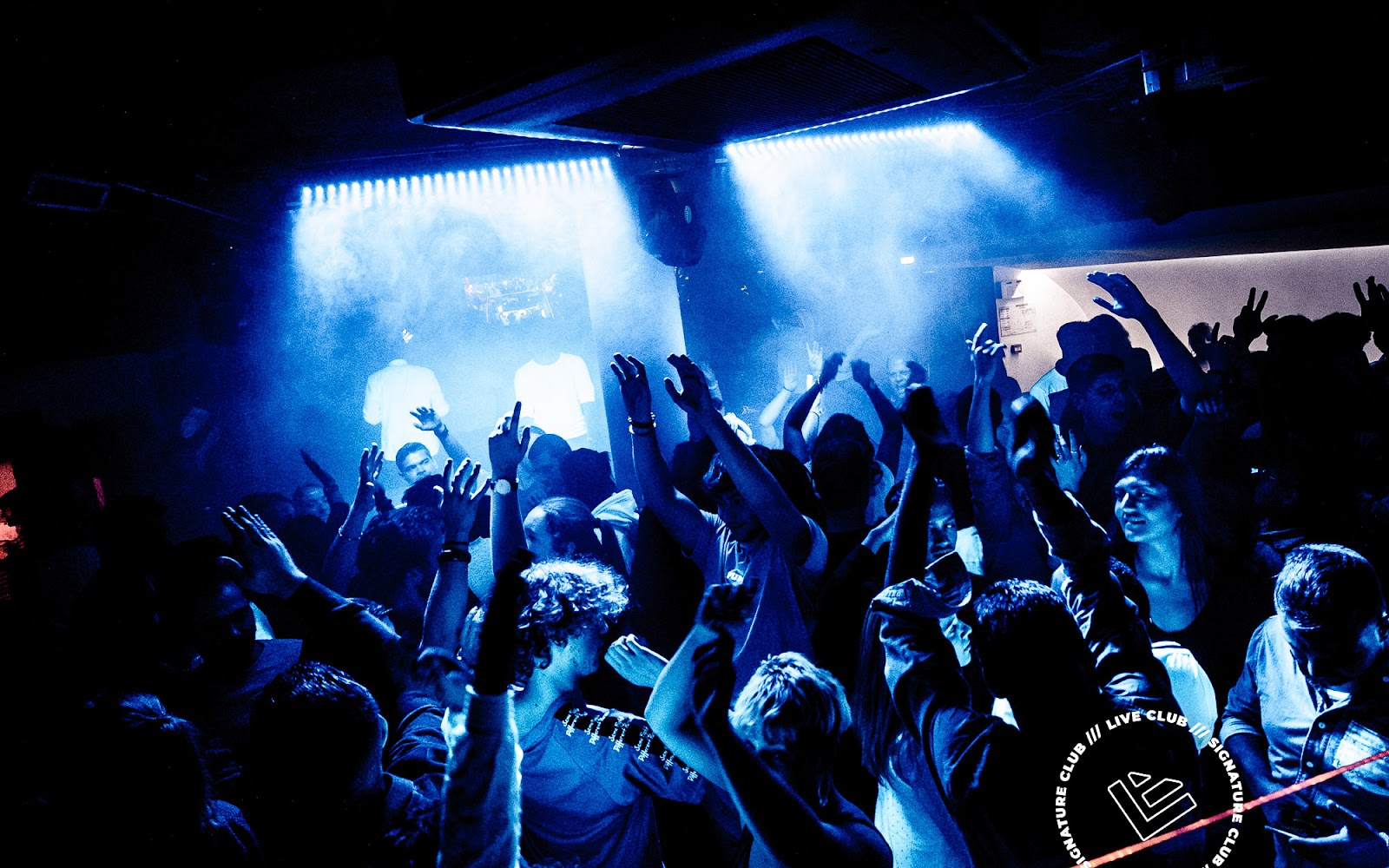 Photo 3 of Live Club