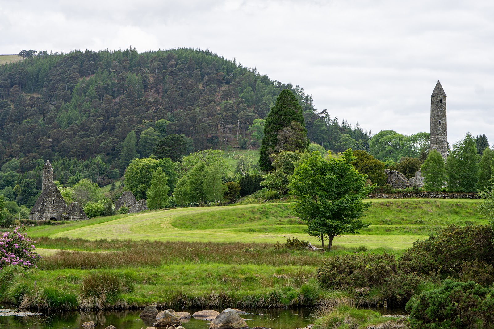 Photo 3 de Glendalough Roundtower