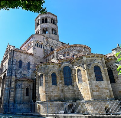 Abbatiale Saint-Austremoine