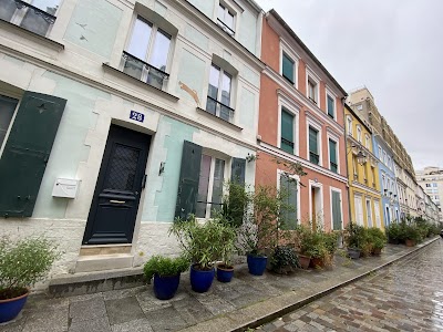 Photo 2 de Rue Crémieux