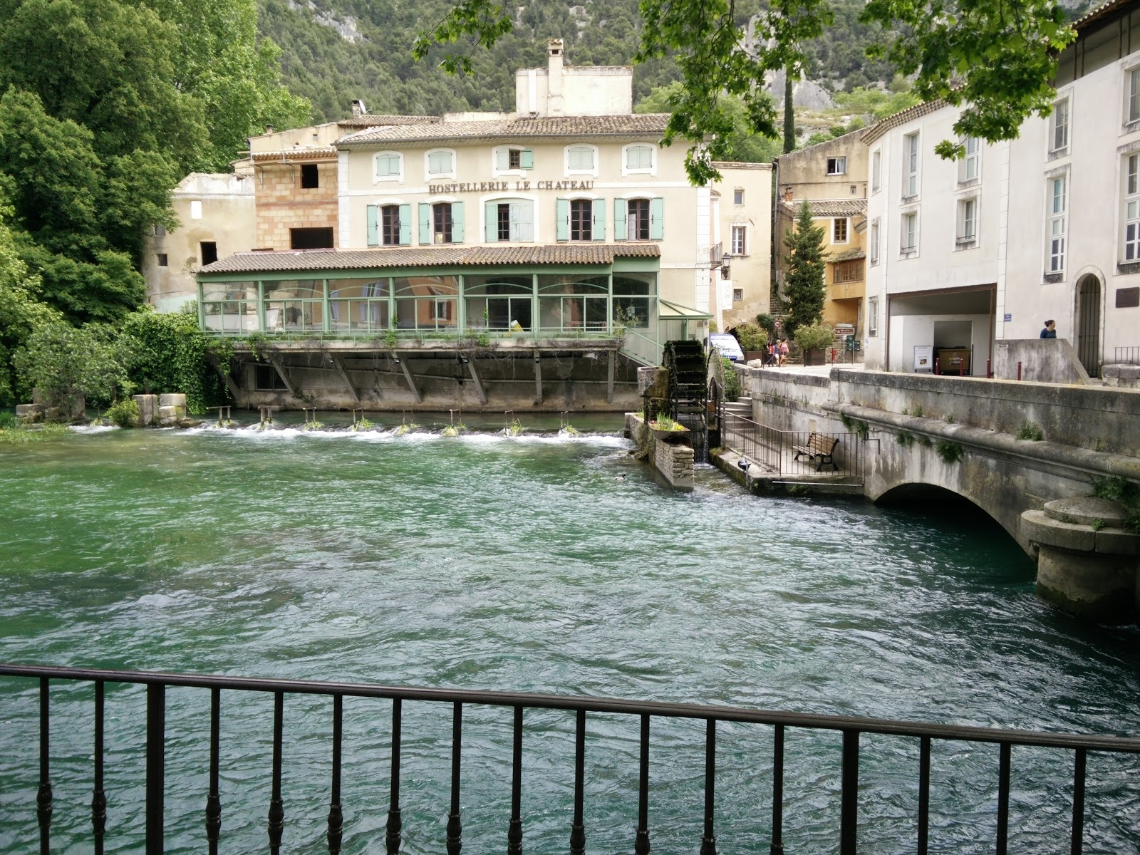 Photo 2 de L'Isle-sur-la-Sorgue