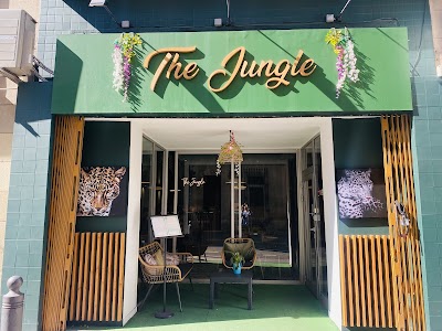 Photo 2 de The Jungle Restaurant