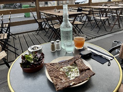 Photo 3 de ROND - Sarrazin et Calvados -