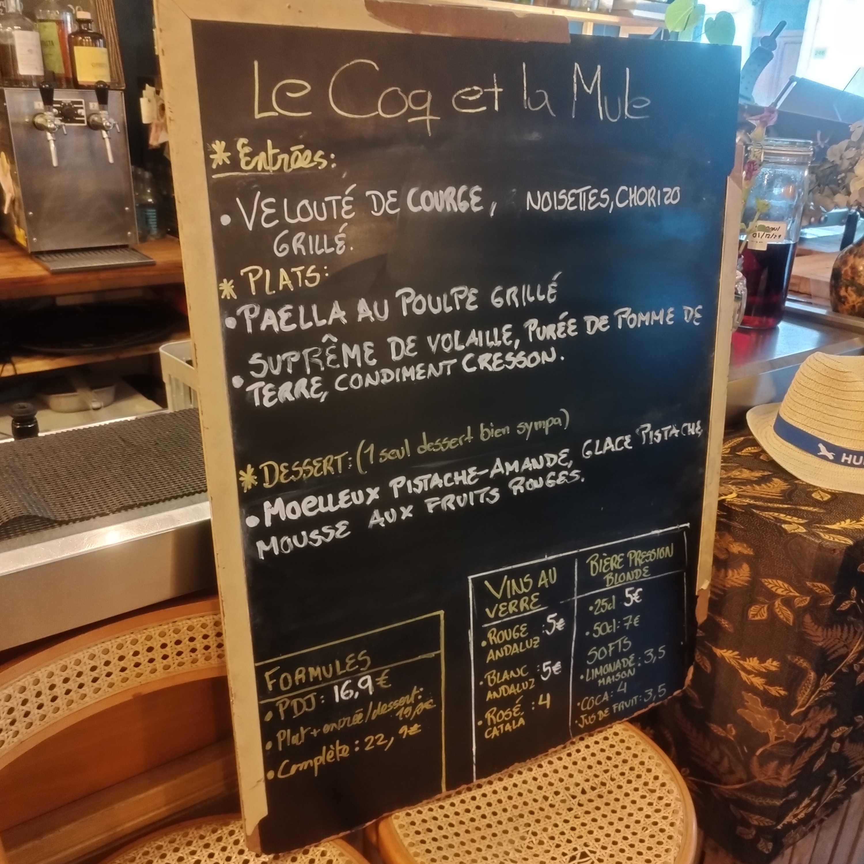 Photo 1 de Le Coq et la Mule