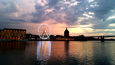 Photo 4 of Quai de la Daurade