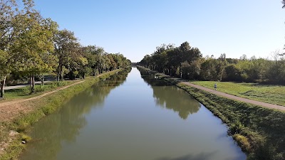 Photo 3 of Port Canal
