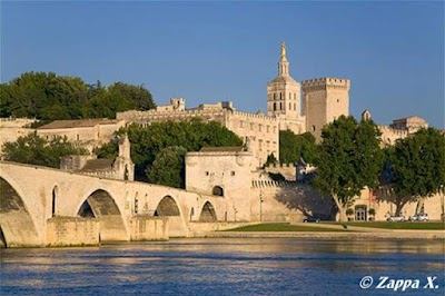 Photo 3 of Avignon