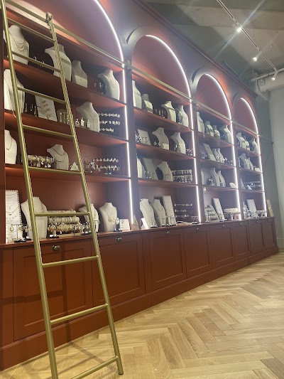 Photo 3 of June Store
