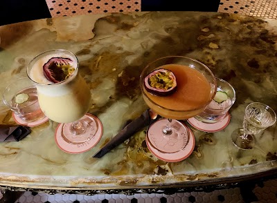 Photo 2 de Les folies d'Edmonde - Bar à Cocktails
