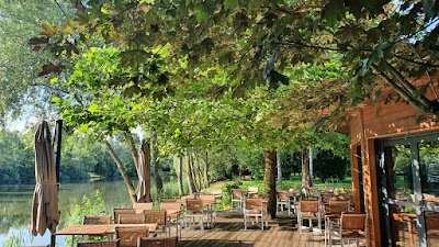 Photo 4 de Restaurant "Les Étangs de l'Abbaye"