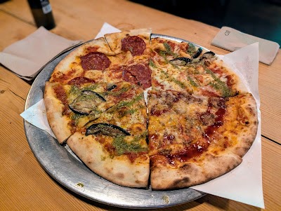 Photo 3 de Lumberjack Pizza