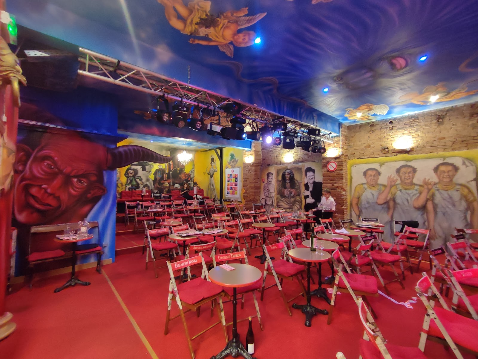 Photo 4 of Les 3T café-théâtre