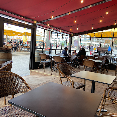 Photo 5 de Le Moderne Café