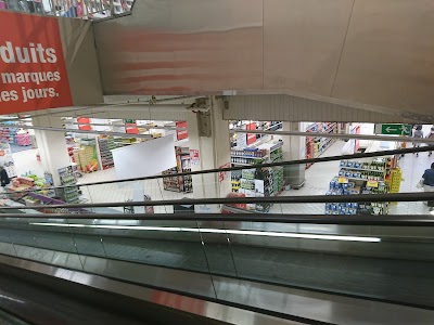 Photo 4 de Carrefour Saint Quentin En Yvelines