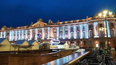 Photo 2 of Place du Capitole