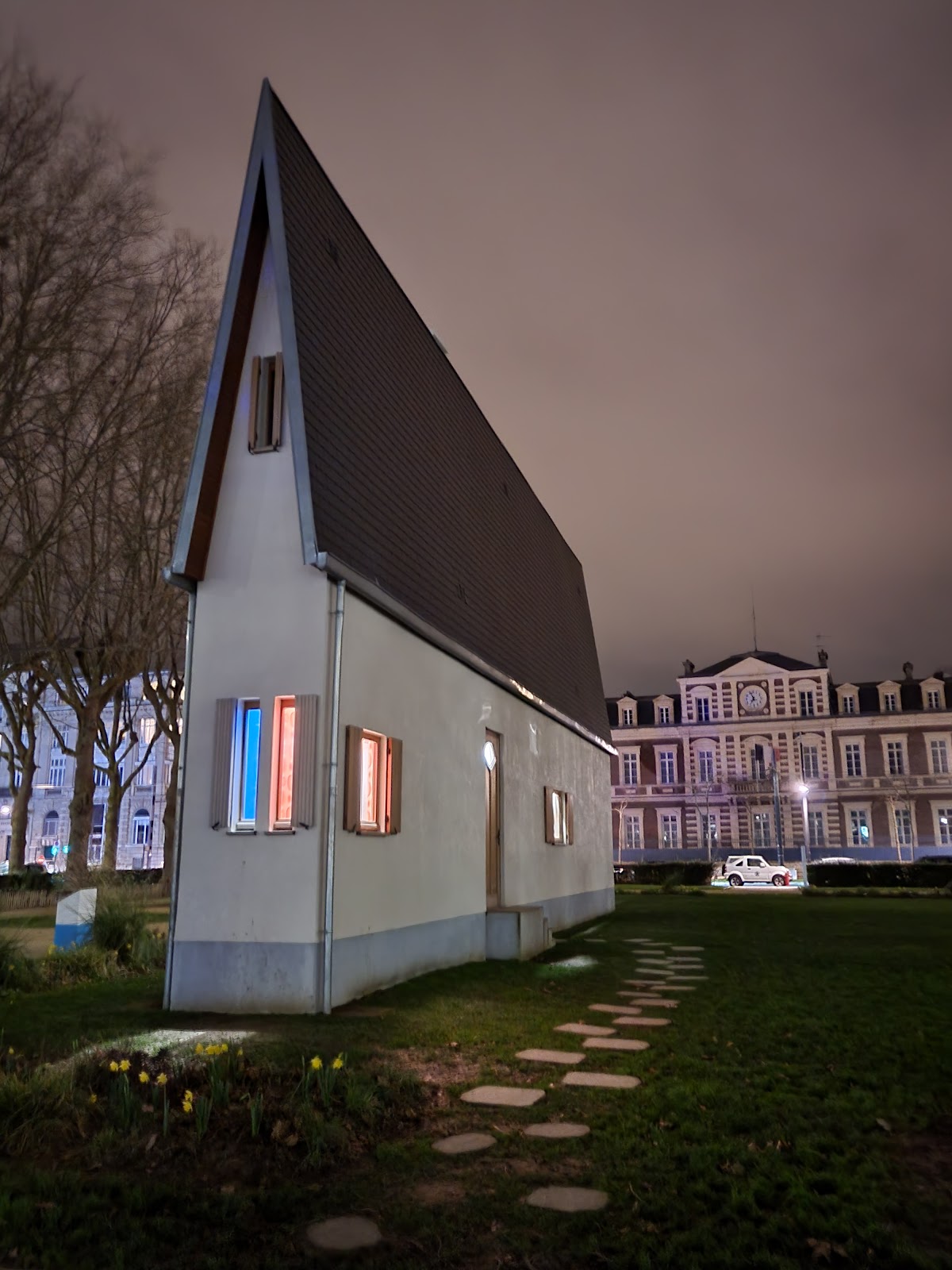 Photo 5 de Narrow House