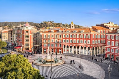 Photo 2 de Place Massena