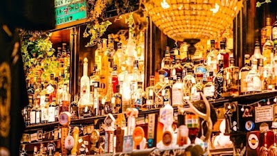 Le Golden Pub
