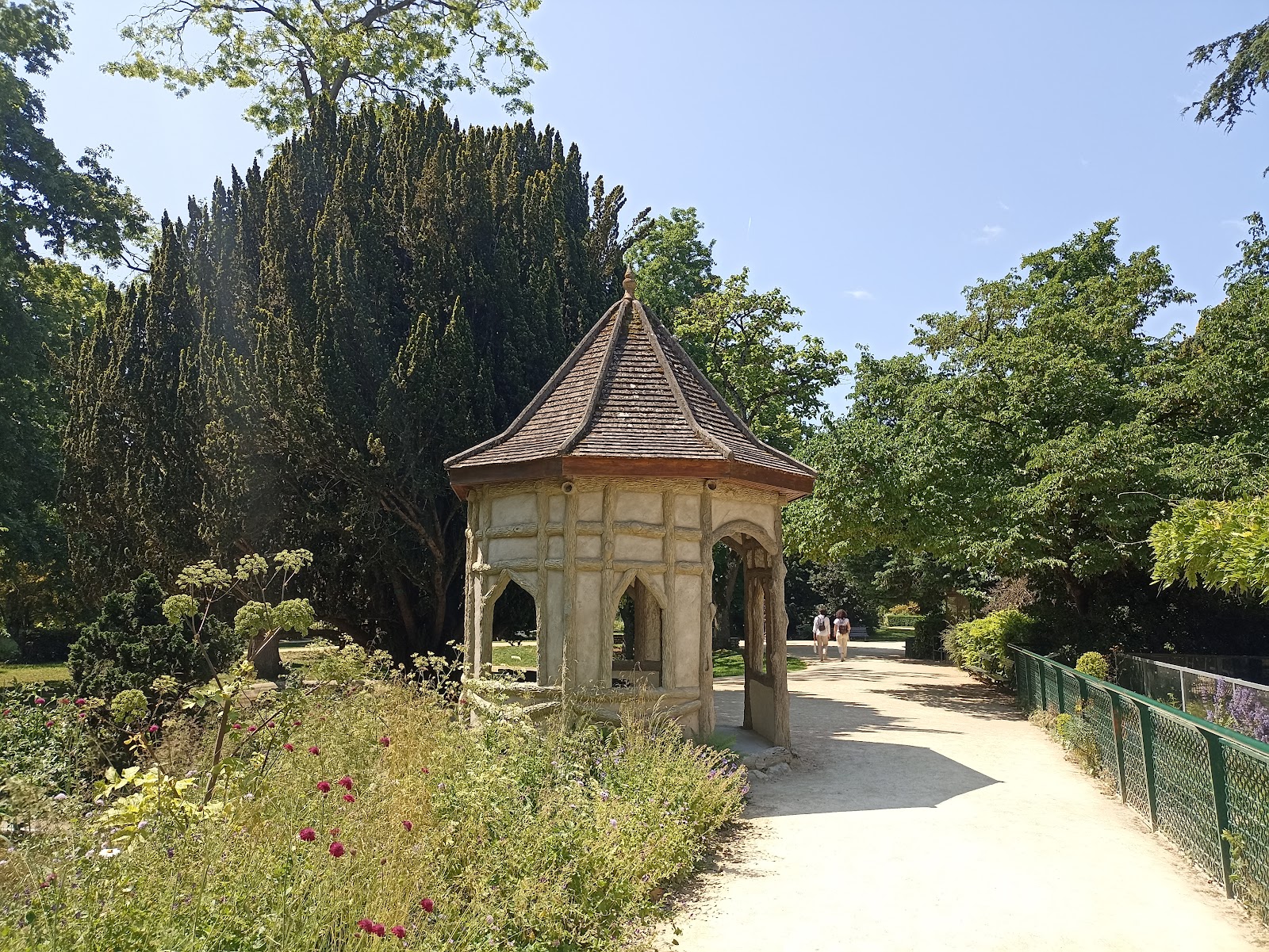 Photo 2 of Parc de Blossac