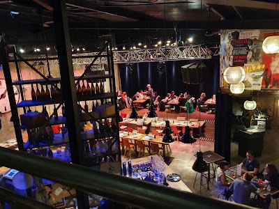 Photo 4 de Hangar