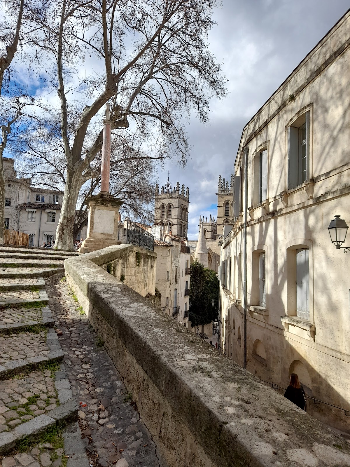 Photo 3 de Place de La Canourgue