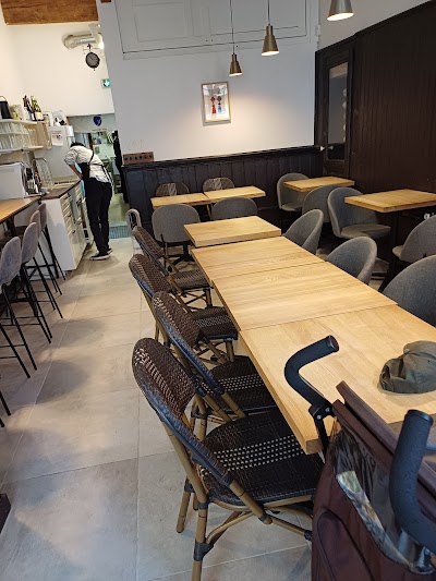 Monsieur Kim Restaurant
