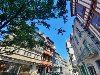 Photo 4 de Place Terre au Duc
