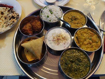 Photo 2 de LE TAJ