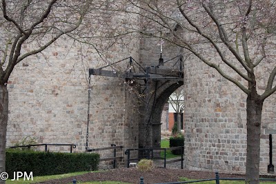 Photo 5 de Porte d'Arras