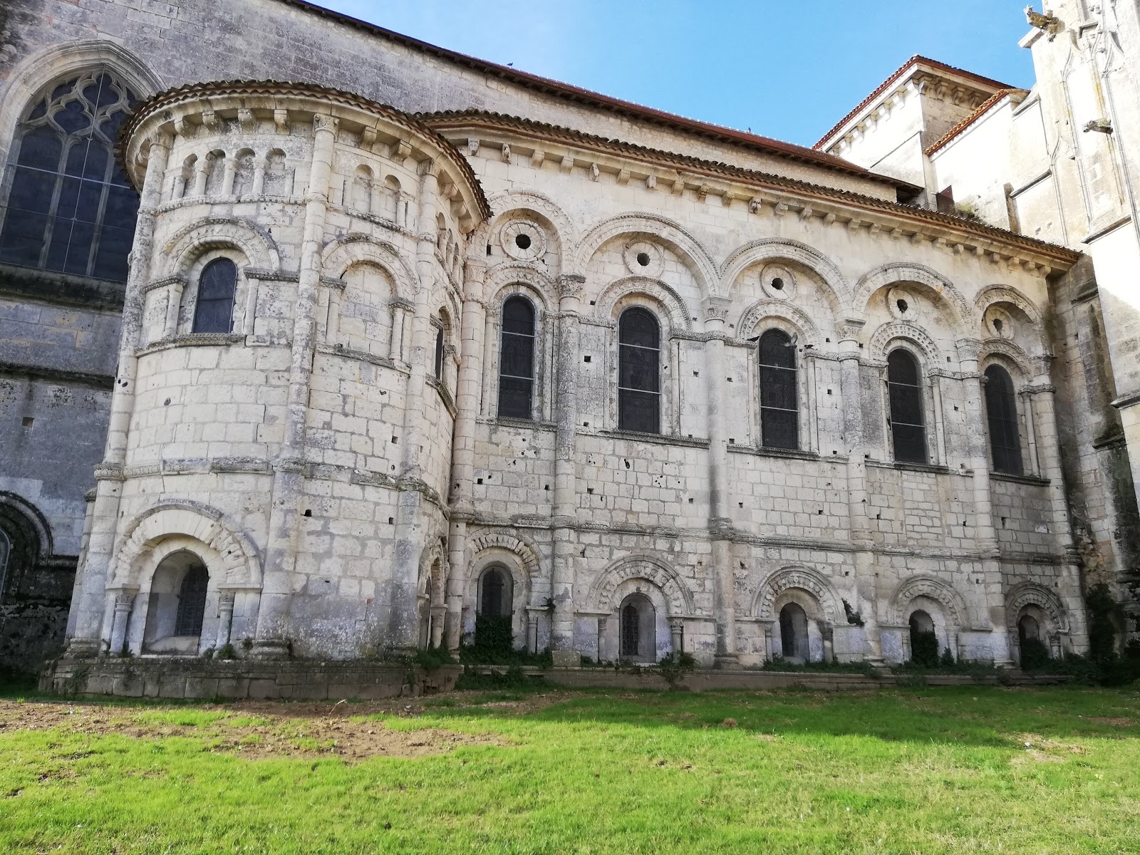 Photo 4 de Basilique Saint-Eutrope de Saintes