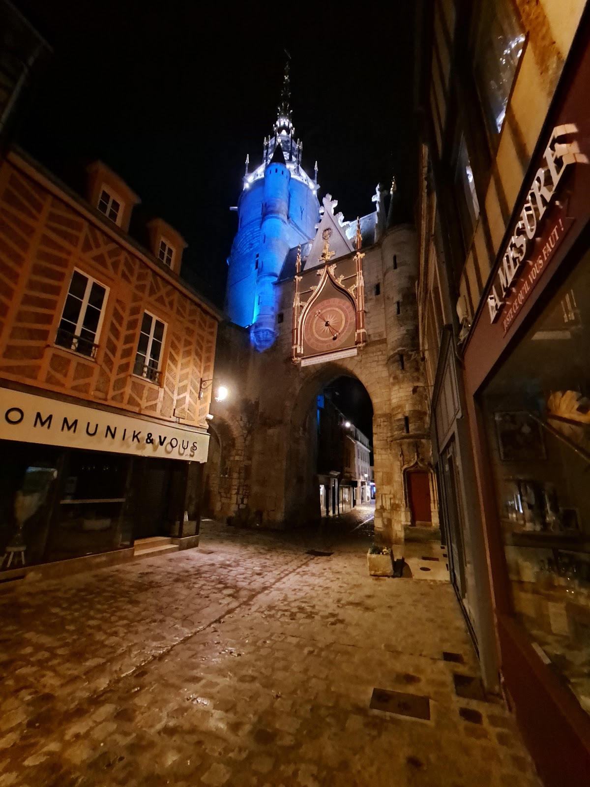 Photo 3 de Tour de l'Horloge d'Auxerre