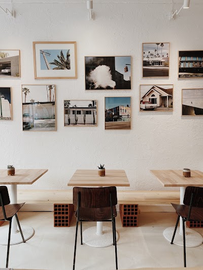 Café Acacia - curiosity & coffee