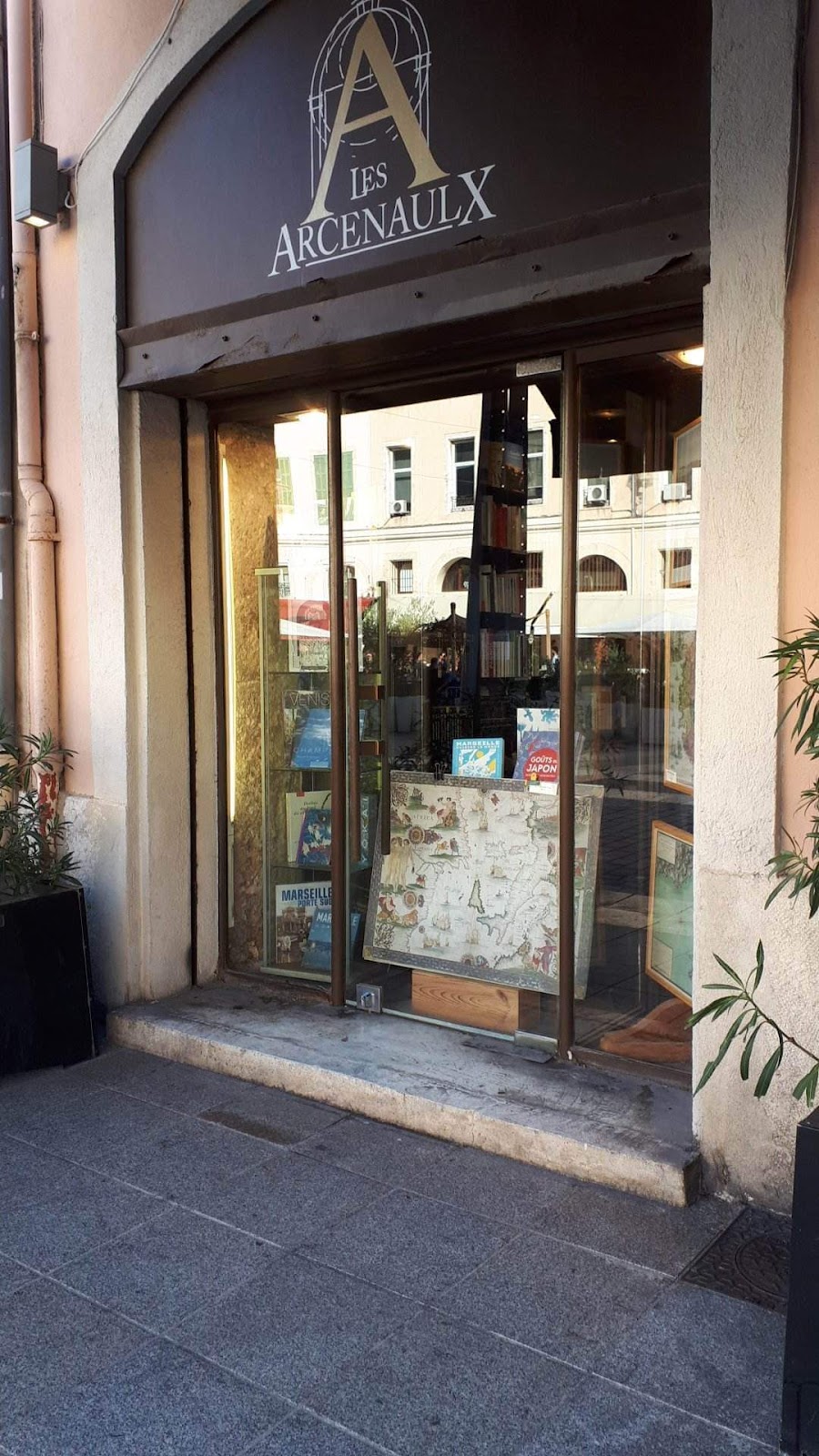 Photo 5 of Librairie des Arcenaulx Jeanne Laffitte