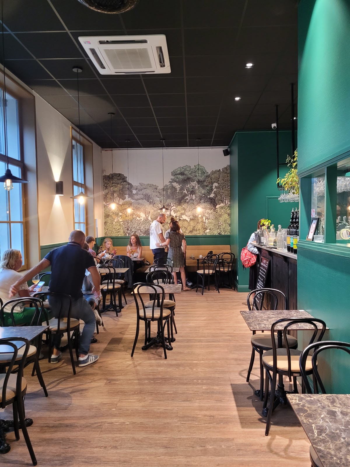 Photo 4 de Grive Epicier Bistrotier