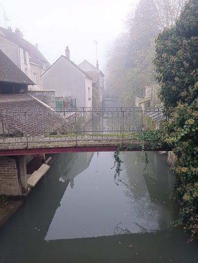 Photo 5 de Crécy-la-Chapelle