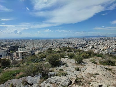 Photo 2 de Filopappou Hill