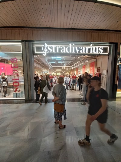 Photo 1 de Stradivarius