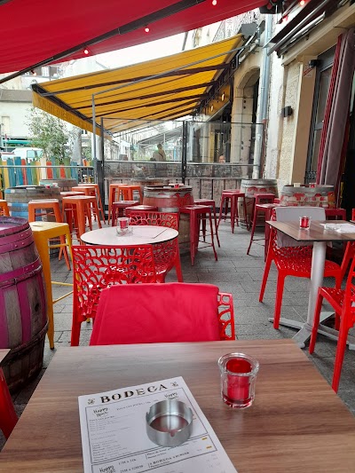 Photo 5 de Bodega Les Halles Dijon