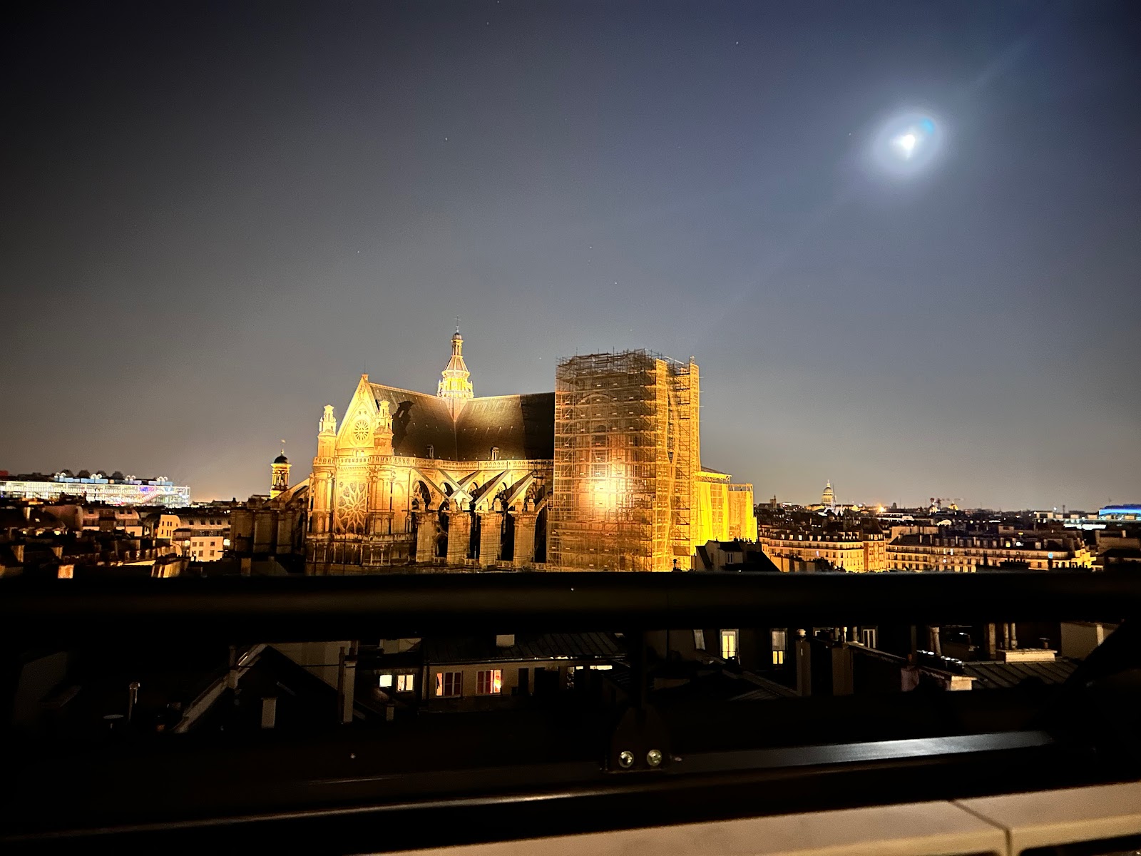 Photo 5 de ROOF Paris