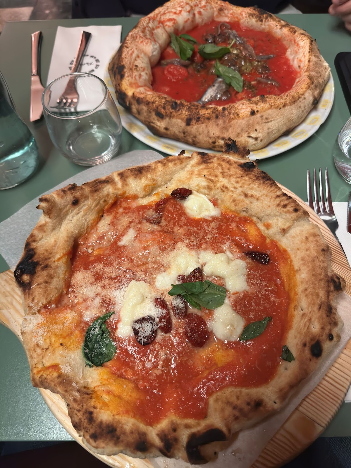 Photo 2 de Peppe Pizzeria Martyrs